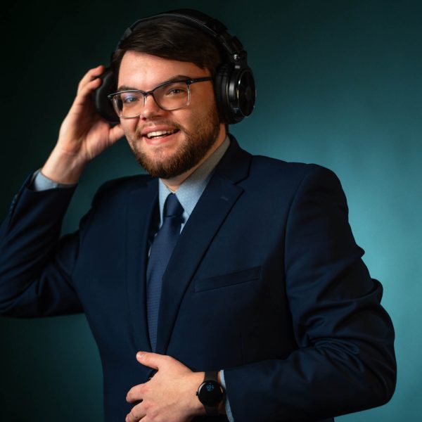 DJ-Alex-H-Vertical (1)